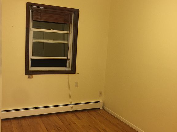 4th image of 2269 82nd St #2