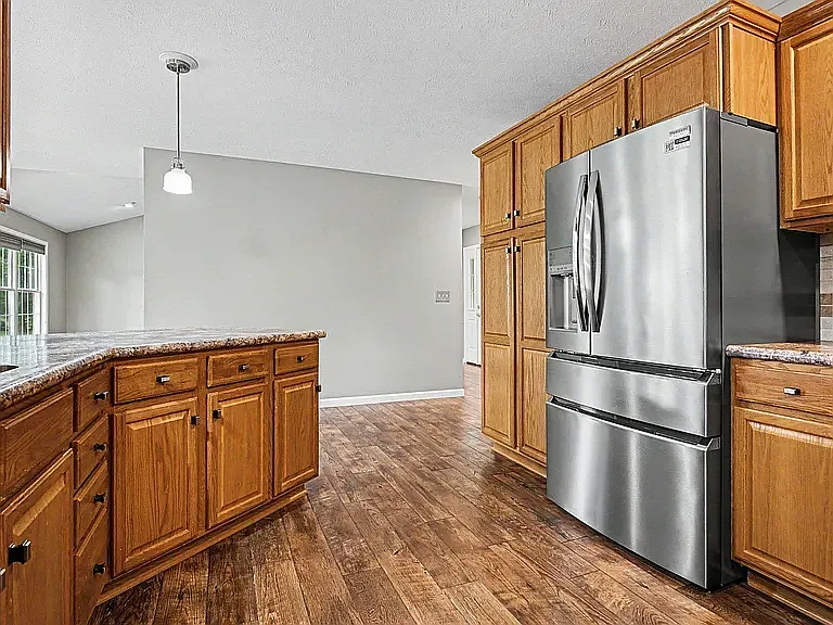 19282 Yoder Dr — Photo 26