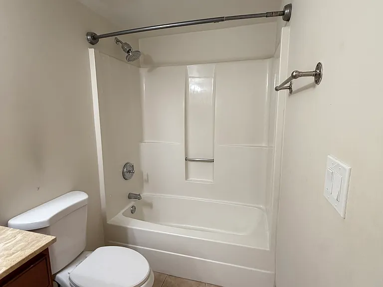 1280 W Peachtree St NW #901 — Photo 8