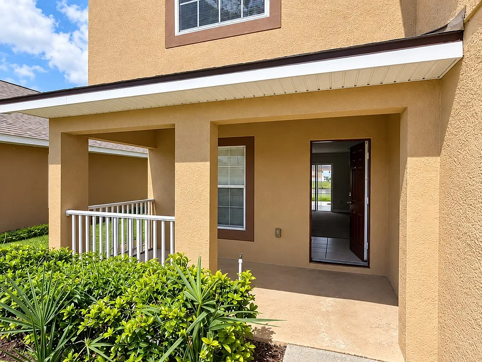 2735 Callaway Ln