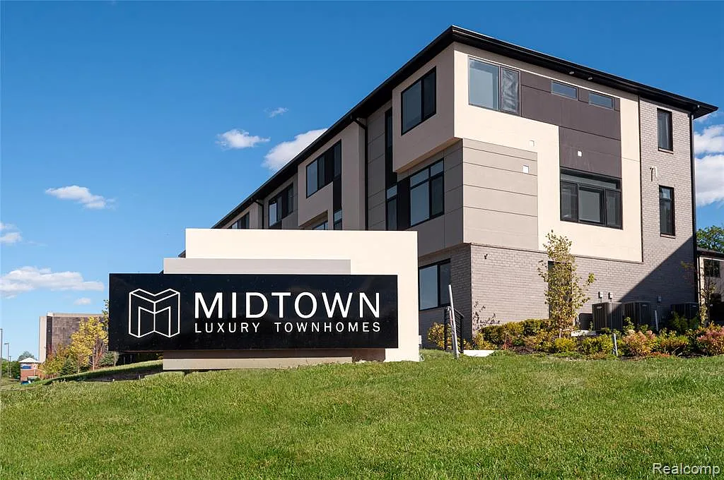 2 bed, 2.5 bath, 1360 sqft, $2,850 — Photo 1