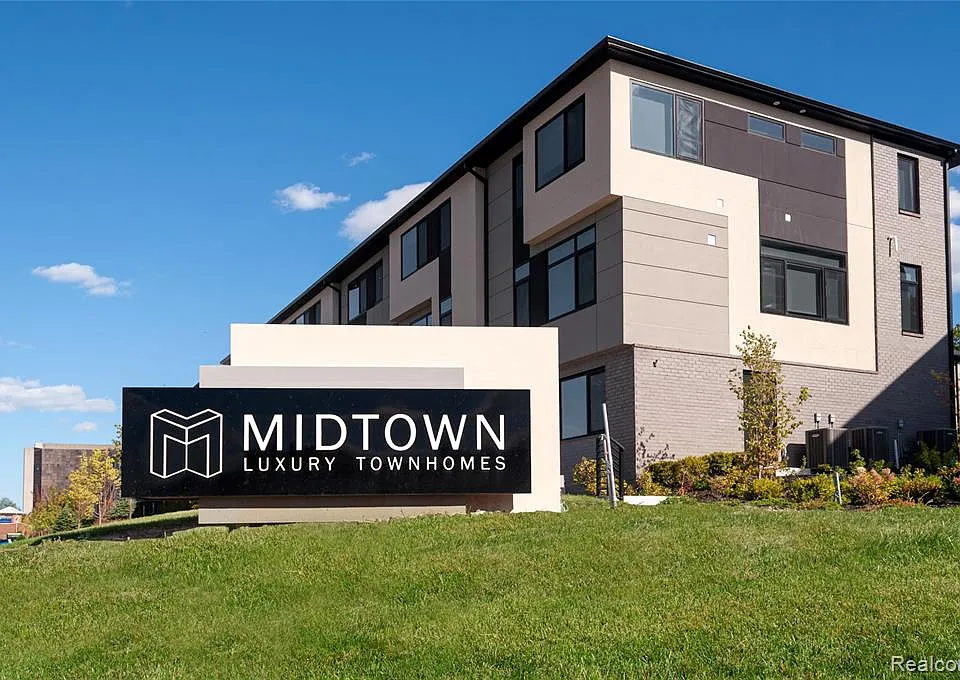 212 Innovation Dr
