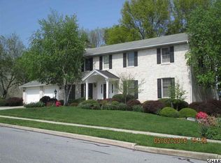 1105 E Powderhorn Rd, Mechanicsburg, PA 17050