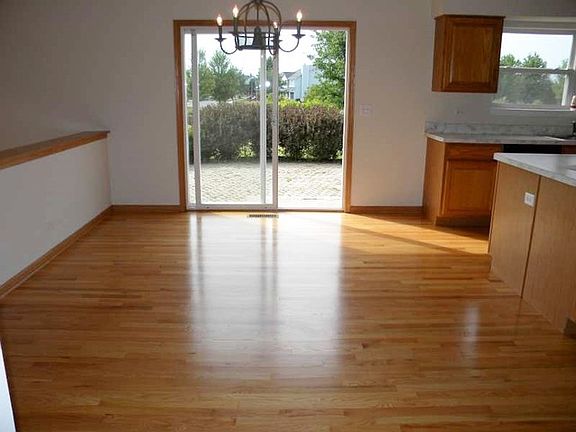 5th image of 2557 Tahoe Ct