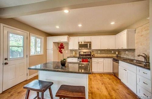 4th image of 9932 Ahmann Ave