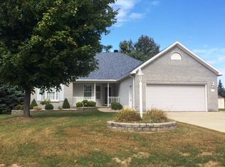 4 Meadowview Ln, Massena, NY 13662