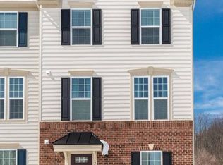 7936 Erinvale Ln, Seven Valleys, PA 17360