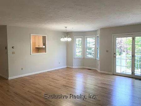 16-22 Westwood St #18 — Photo 2