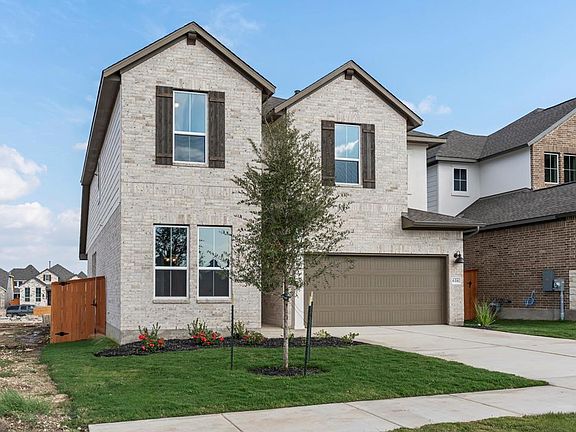 3rd image of 616 Leeland Dr