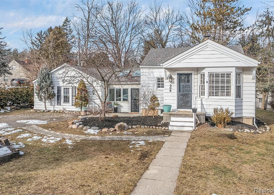 306 W Saint Clair St Romeo MI 48065 Zillow