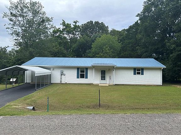 3rd image of 1026 Tom White Rd