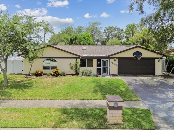 12306 91st Ter, Seminole, FL 33772