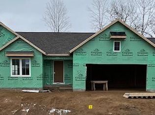 320 Elstar Ct, Rockford, MI 49341