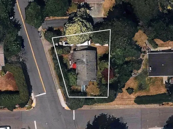 300 10th Avenue, Kirkland, WA 98033