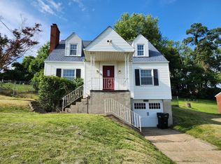 10911 Old Trail Rd, North Huntingdon, PA 15642
