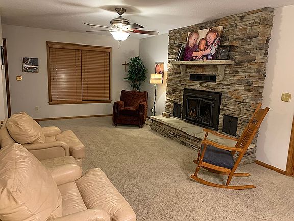 5th image of 1640 Oak Dr