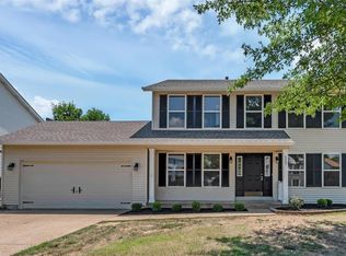 527 Gentle Breeze Dr, Saint Peters, MO 63376