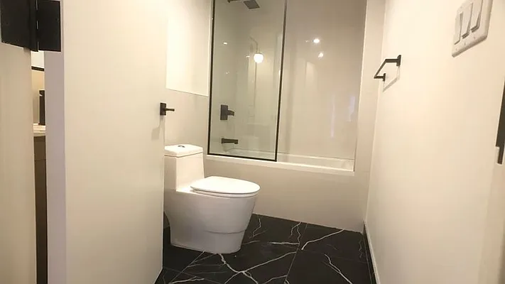 Rented by Nooklyn NYC LLC | media 13