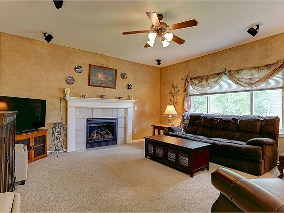 4th image of 5979 Scenic Ave