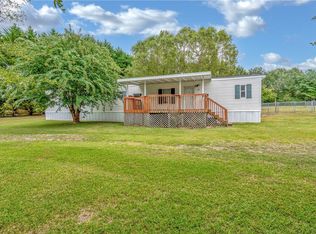 355 Honeysuckle Rd, Campobello, SC 29322