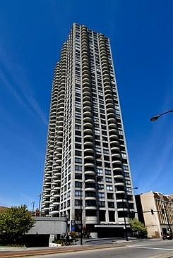 1st image of 2020 N Lincoln Park W APT 30J
