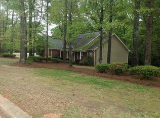 407 Sleepy Ln, Warner Robins, GA 31088