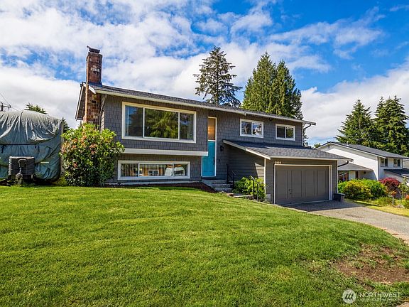 3rd image of 2103 SW 306th Place