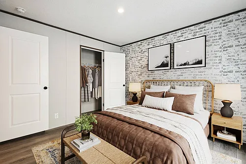10 Benjamin Ln Photo 1