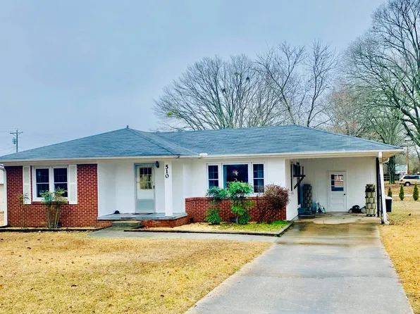 510 10th Ave NE, Red Bay, AL 35582