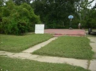 2412 Reunion Dr, Violet, LA 70092