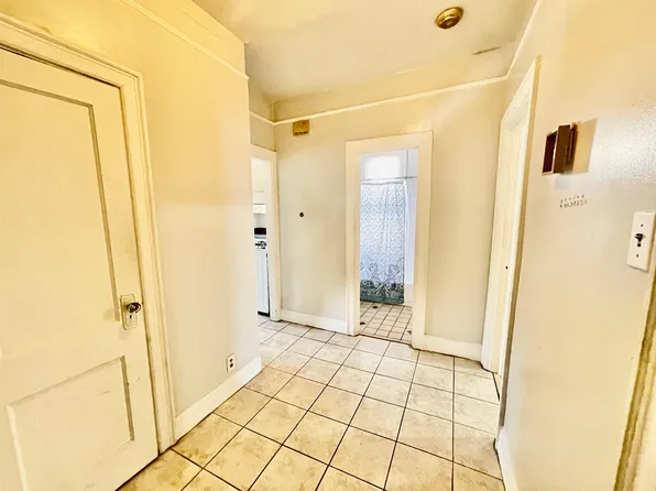 235 Liberty Avenue image 4 of 19