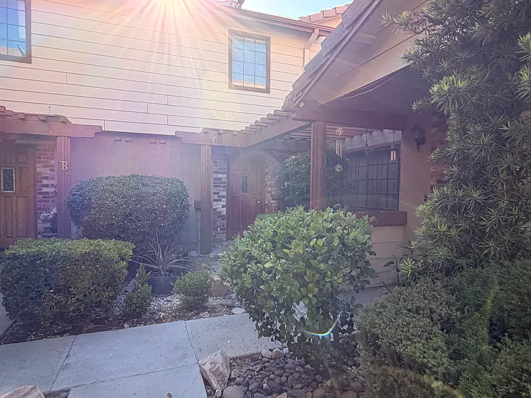 3267 Dawnflower St #3 — Photo 7
