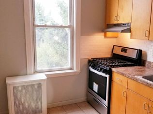 37-35 63rd St #3R, Woodside, NY 11377