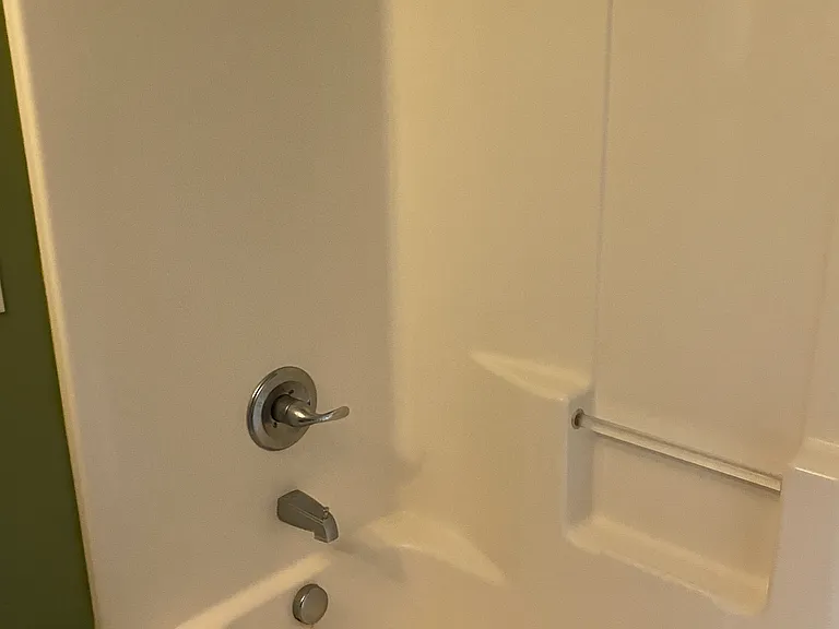 444 College Ave — Photo 10