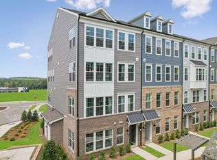 405 Grove Overlook Ln #200, Wake Forest, NC 27587