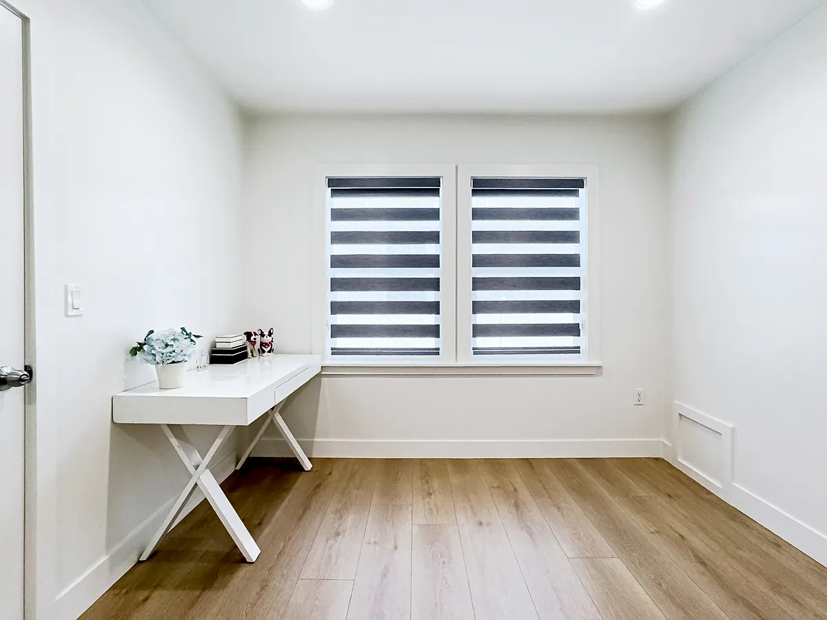 2 bed, 700 sqft, $2,195 — Photo 2