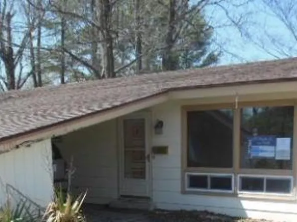 1101 W Goodall St, Marion, IL 62959