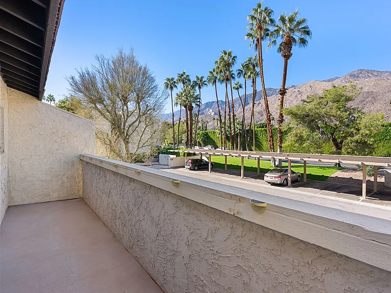 1472 S Camino Real — Photo 10