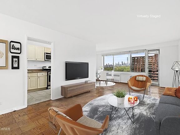 4th image of 400 Central Park W APT 16X