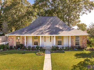 2207 Stonewood Dr, Baton Rouge, LA 70816