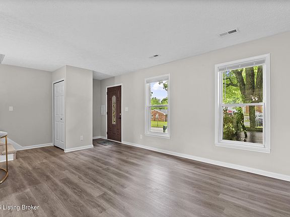 4th image of 6743 Vandre Ave