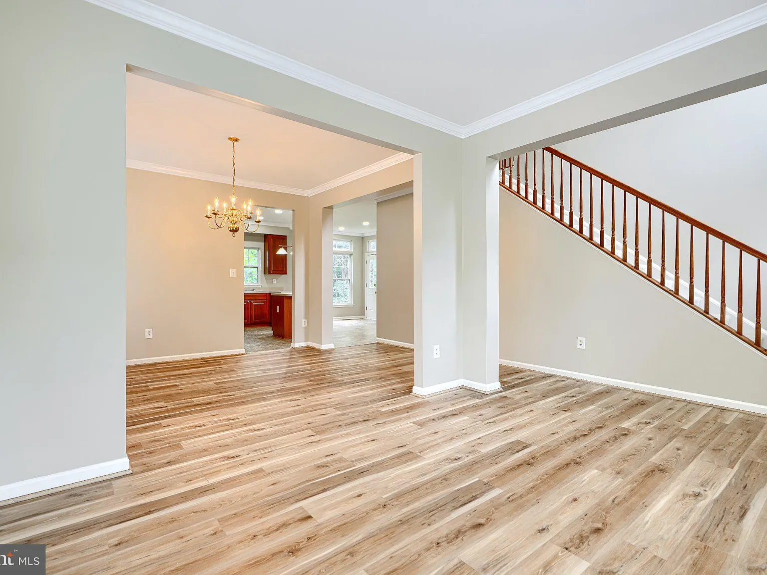 4 bed, 3.5 bath, 2136 sqft, $3,800 — Photo 4