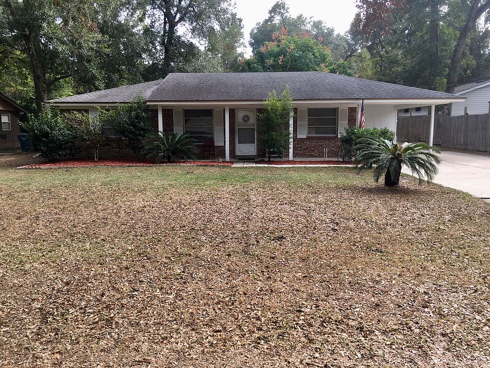 1st image of 320 W Holly Dr