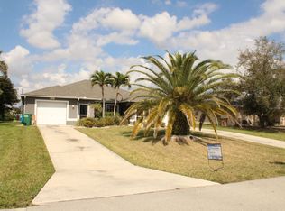 613 SE 9th Ter, Cape Coral, FL 33990