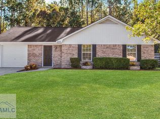 906 Malibu Dr, Hinesville, GA 31313