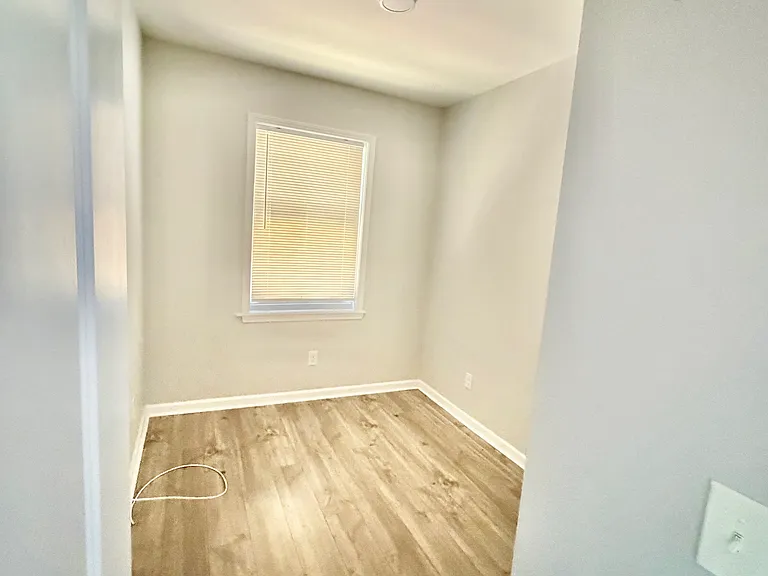 229 N Center St #1 — Photo 3