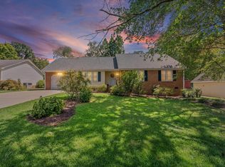 1118 Devenger Rd, Greer, SC 29650