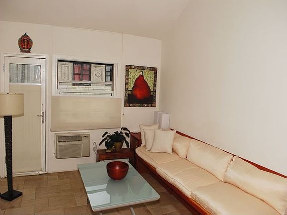 2nd image of 211 Thompson St APT 6H