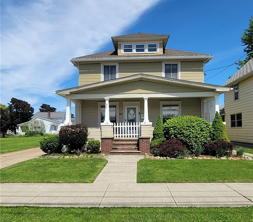 1st image of 322 Lake Shore Dr E