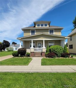 322 Lake Shore Dr E, Dunkirk, NY, 14048